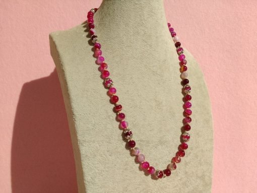 Collana di Agata Fucsia Striata con Pietre da 8mm