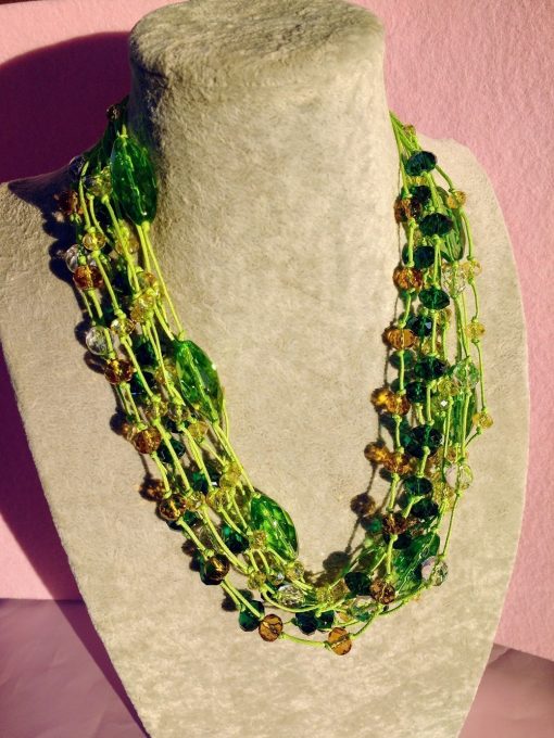 Collana Verde Multifilo di Bigiotteria Artigianale con Vetro e Cristalli Gialli e Verdi