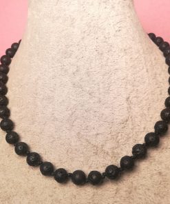 Collana Girocollo Unisex con Pietre di Lava Nere e Cordino Nero